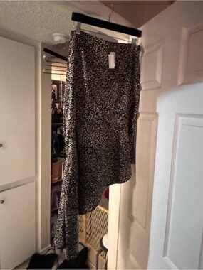 Nasty Gal Black & White Asymmetric Printed Midi Skirt